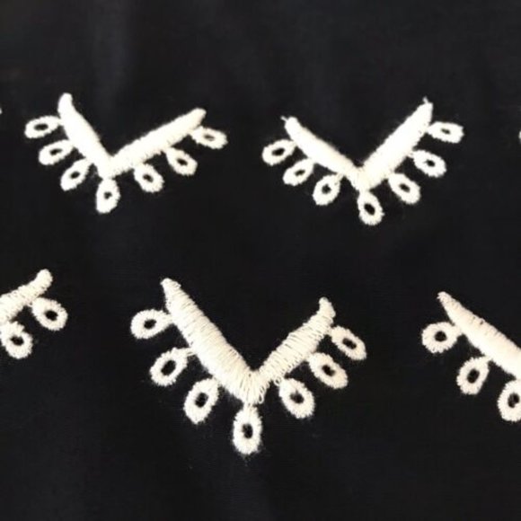 LOFT Black Embroidered Criss Cross Strappy Lined Camisole Top Medium - Picture 7 of 9